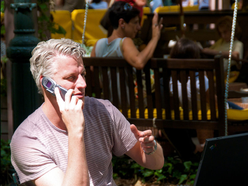 Ce vraji se mai fac in telecom? (SLIDESHOW)