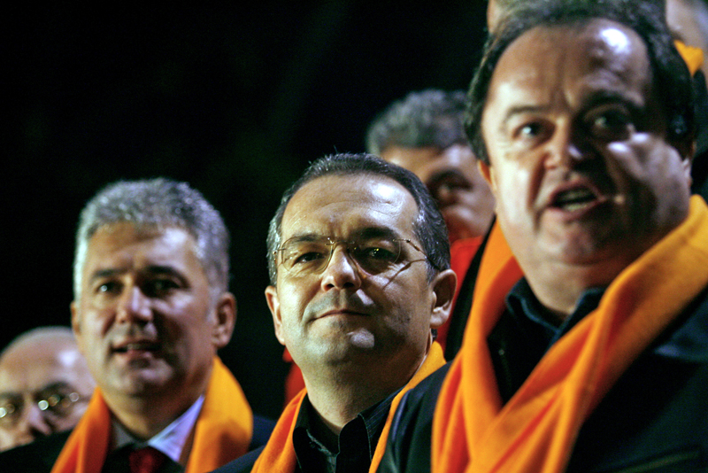 Cum foloseste banii "guvernul investitiilor" in an de criza