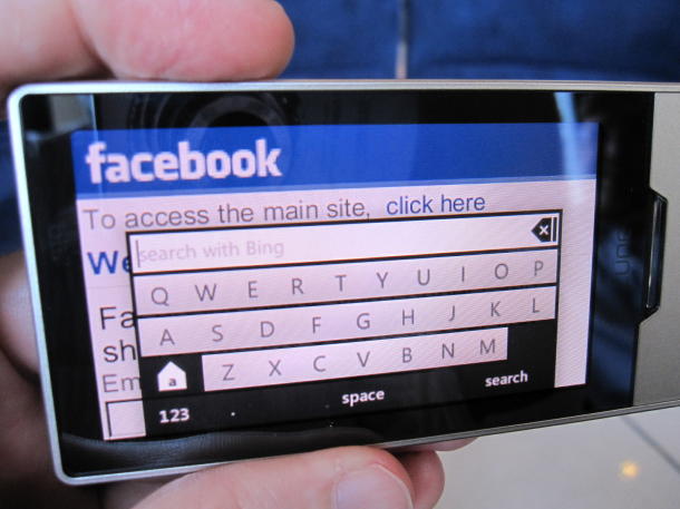Microsoft a lansat Windows Phone 7