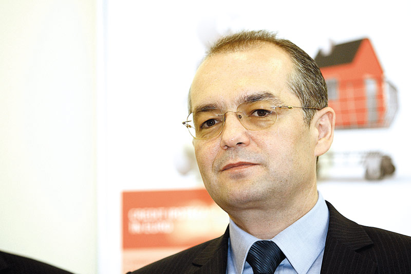 Criza a sters 600.000 de joburi. Ce face Guvernul?