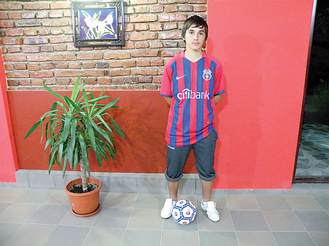 "Maradona din Ghencea" e cel mai bine platit junior roman! Castiga cat un director de vanzari