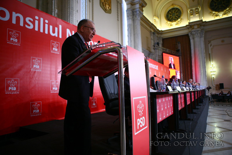 Cum si-a aranjat Geoana cartile pentru Congres