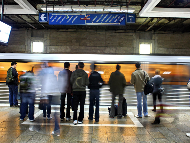 Romprest va salubriza spatiile de la metrou si trenurile.