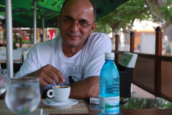 Bahaian, acuzat de instigare la omor, constituire de grup infractional si inselaciune