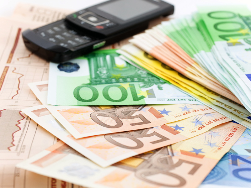 Cum sa faci 5 mil. euro din informatii oferite la telefon