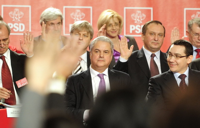 Consiliului National al PSD ramane in mana lui Nastase
