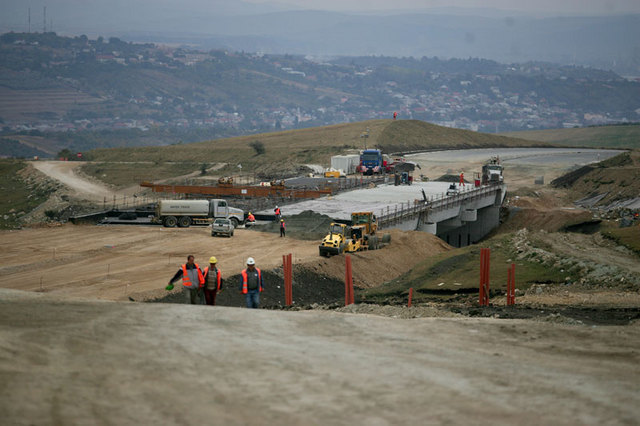 Romania a absorbit in trei ani doar 2,2% din fondurile UE