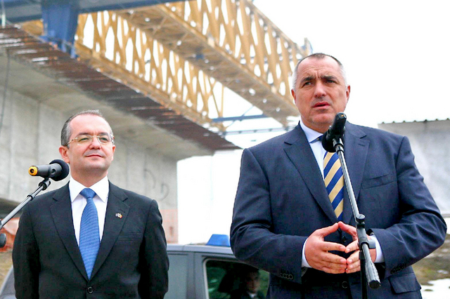 Romania si Bulgaria au inaugurat ferry-boat-ul Turnu Magurele – Nicopole, fabricat in ‘78