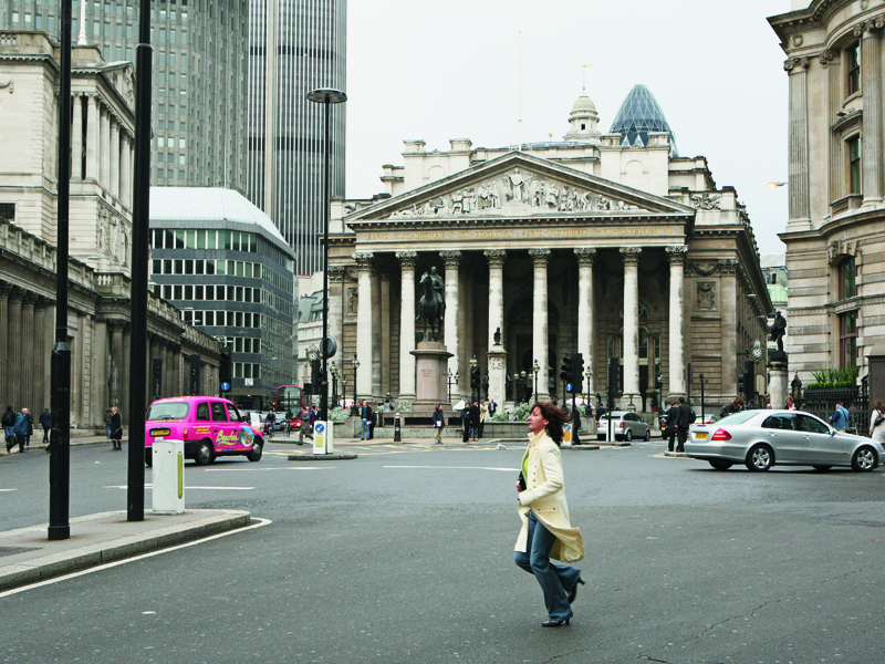 Dupa Grecia, se pregateste Anglia