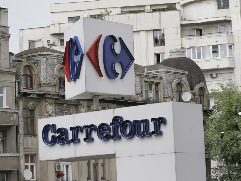 Carrefour a pierdut 20% din cota de piata pe hipermarketuri in trei ani
