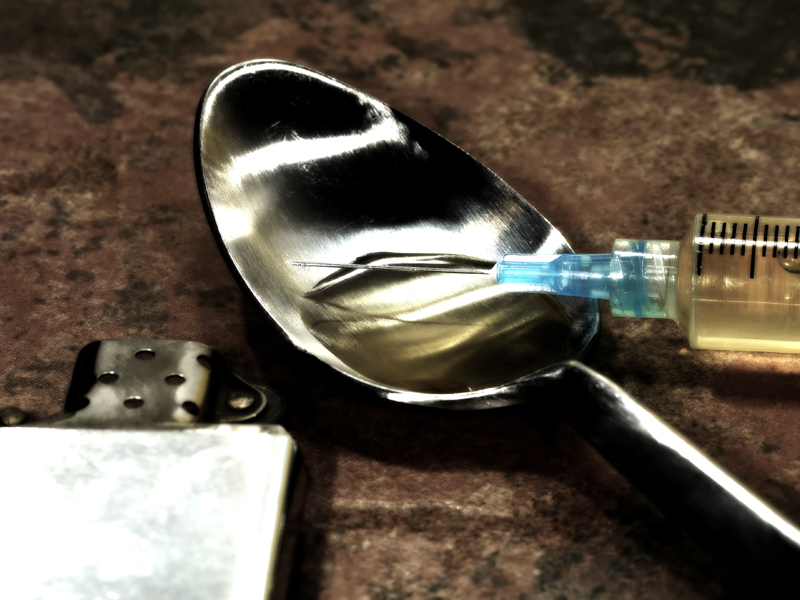 Droguri la tot pasul - Politia a confiscat de cinci ori mai multe stupefiante in 2009