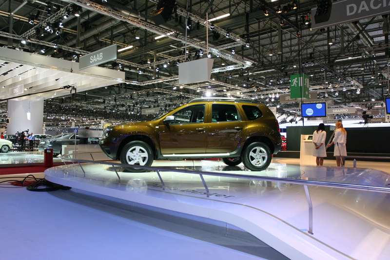 Duster vine in showroomuri pe 15 aprilie