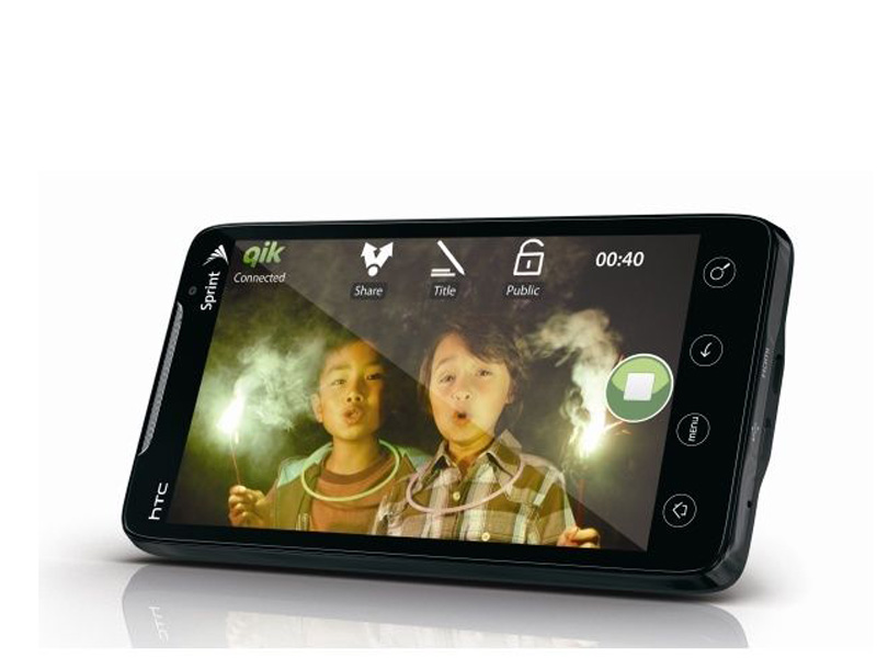 HTC Evo 4G: primul telefon din lume care permite realizarea de videoconferinte