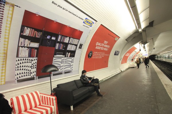 Cum isi promoveaza IKEA produsele in Paris