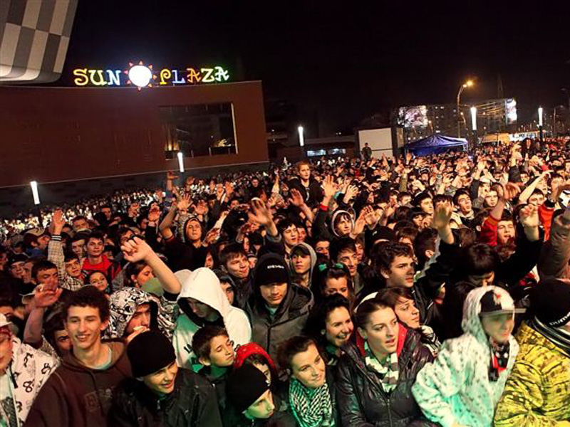 Sun Plaza si AFI Palace se razboiesc in numar de vizitatori