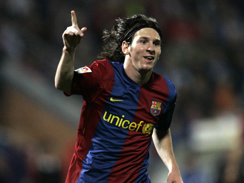 Messi a castigat in 2009 de 2,5 ori mai mult decat cel mai bine platit bancher de pe Wall Street