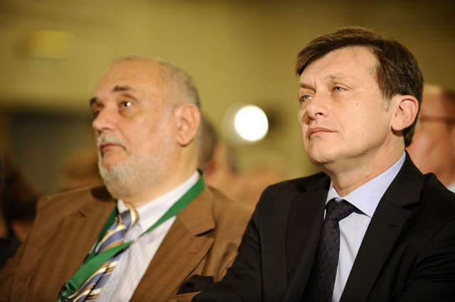 Cum i-a pacalit creditorul Patriciu pe liberali