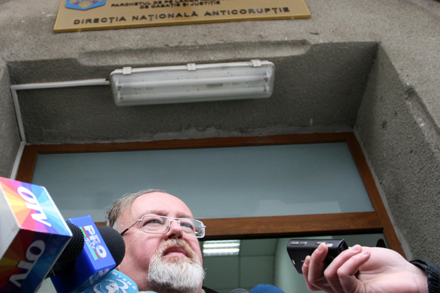 CSM a dat aviz pentru retinerea si arestarea judecatorului Costiniu