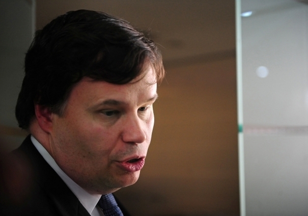 Franks: Ajustarea sectorului public dureaza mai mult in contextul democratiei, dar se va realiza