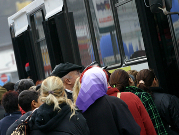 Oprescu spune ca greva RATB s-a incheiat