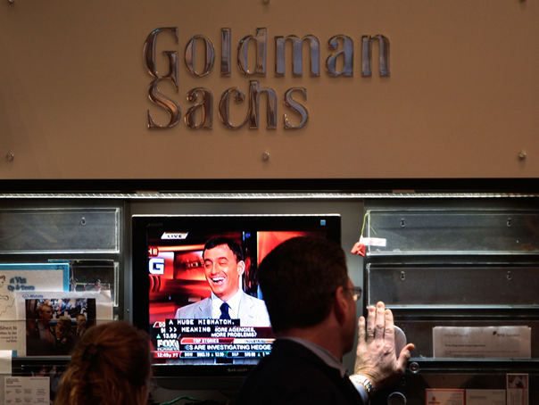 Reuters: Goldman Sachs a facut vulcanul din Islanda sa erupa si a speculat pe companiile aeriene