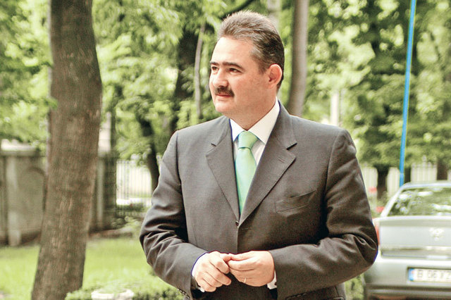 Guvernul vrea renegocierea acordului cu FMI