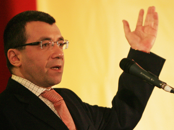 Mihai Voicu: De saptamani bune ne batem gura sa explicam ca Piedone face blat in Colegiul 19