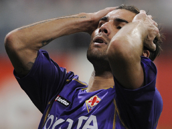 Adrian Mutu a fost suspendat 9 luni