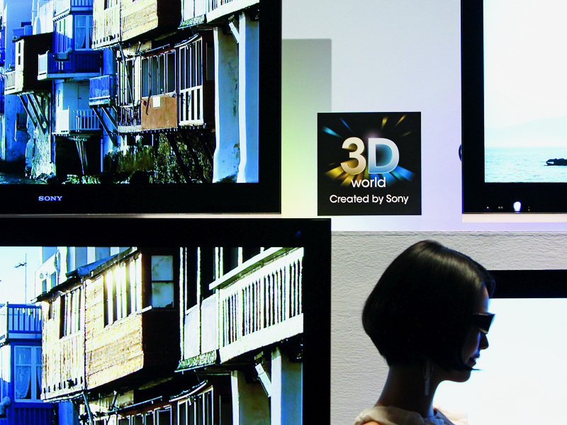 Televizoarele cu tub s-au demodat: vine era 3D-ului