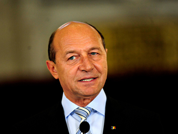 Basescu: Poporul roman si eu insumi ne alaturam doliului poporului polonez