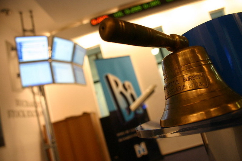 Bursa de la Bucuresti, in cadere libera dupa informatiile privind majorarea TVA si a taxei unice