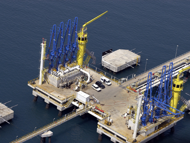 Rusia a propus Turciei sa interzica trecerea tancurilor petroliere prin stramtorile din Marea Neagra