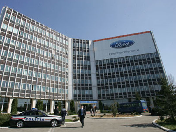 Ford vrea reanalizarea contractului de privatizare a Automobile Craiova