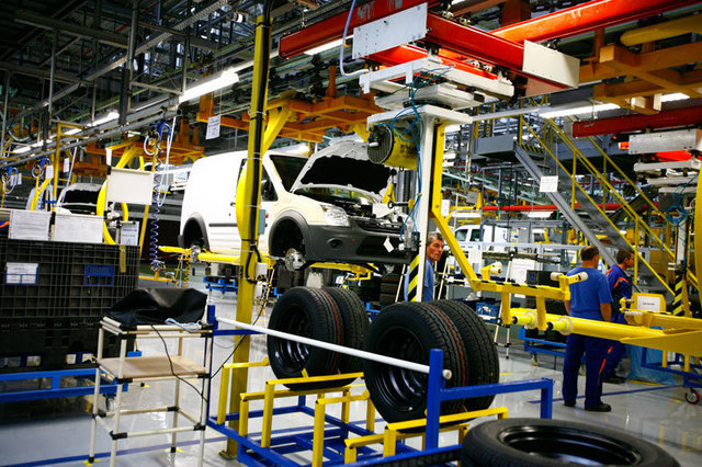 Ford vrea sa dea Guvernului Lastunul inapoi
