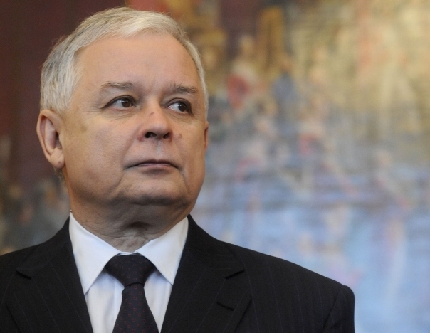 Mama fostului presedinte al Poloniei afla despre tragica moarte a fiului
