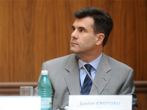 Croitoru: Aproximativ 500.000 de angajati nu au ce sa faca in sectorul bugetar