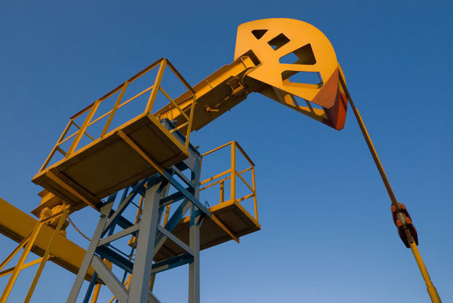 Petrom baga bani in companie cu sau fara ajutorul statului
