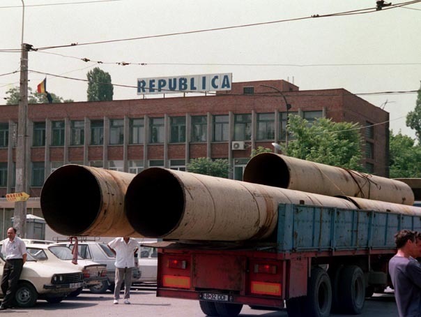 Activele Republica scoase din nou la vanzare, dar la un pret cu 25% mai mic
