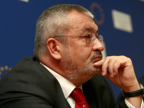 Vladescu: Au ramas una-doua variante de reducere a deficitului bugetar