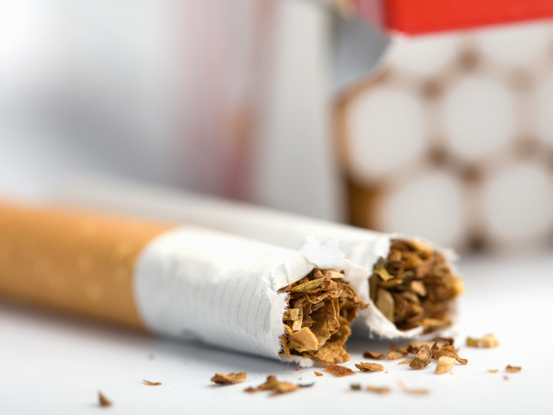 La fiecare 16 minute, un roman moare din cauza fumatului