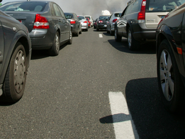 Coloane de masini pe DN 1, intre Sinaia si Busteni