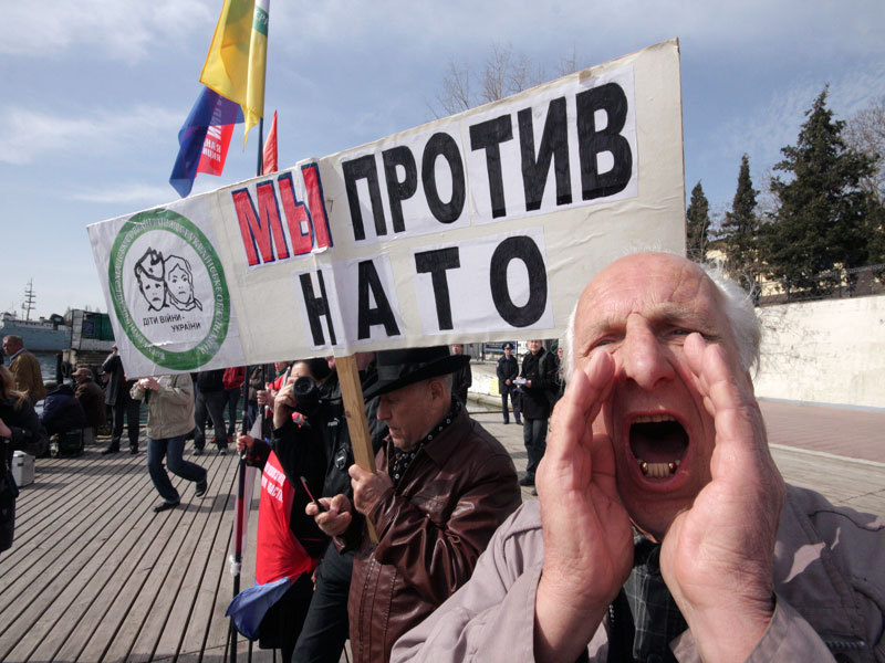 Ucraina nu mai vrea in NATO