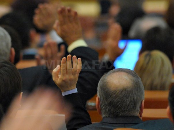 Camera Deputatilor a adoptat Legea lustratiei
