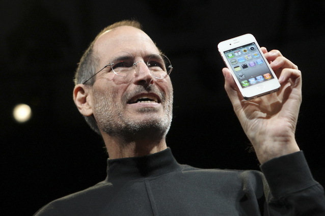 Apple a vandut 1,7 milioane de iPhone-uri in primele trei zile