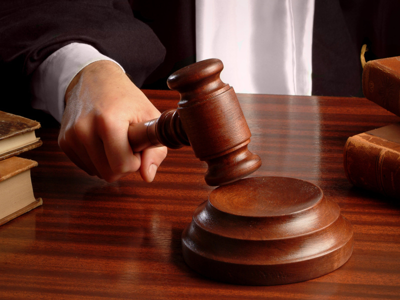 Toate bancile din Romania au clauze abuzive in contractele cu clientii
