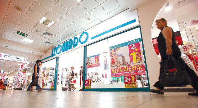 Leonardo si-a stabilizat businessul. Vinde 10.000 de perechi de pantofi pe zi