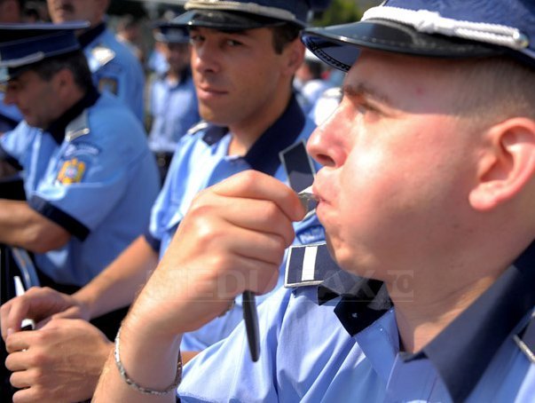 Reducerea salariilor cu 25% va fi aplicata si la SRI, SIE, SPP, STS, politie si armata