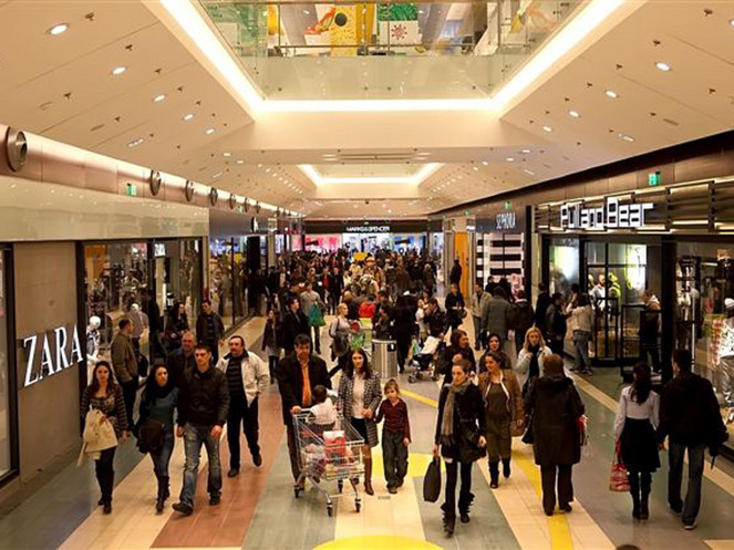 Dezvoltatorul Sun Plaza: Bucurestenii ravnesc mai mult la o pereche de jeans decat altii care au deja 10 perechi