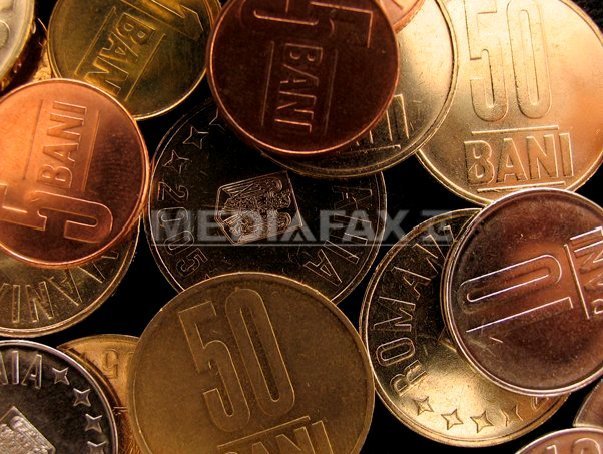 Peste doua treimi dintre romani pot face fata unei scaderi cu 25% a veniturilor cel mult trei luni