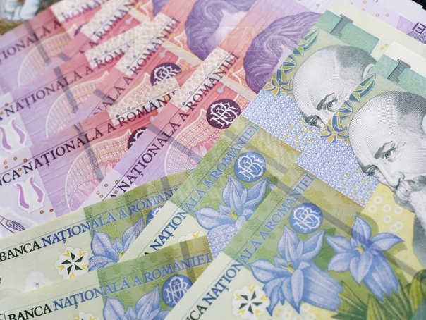 CE ar putea deschide procedura de infringement contra Romaniei daca vor fi reduse salariile in BNR